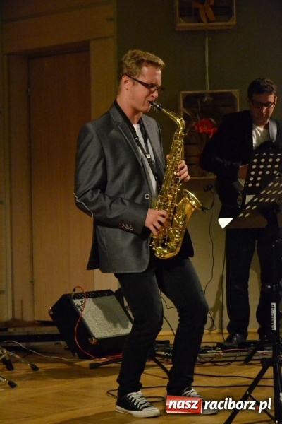 Zdjęcie w galerii na portalu naszraciborz.pl: Jan i Robert Sochowie z Nagrodą Wójta Krzyżanowic wiadomości z regionu