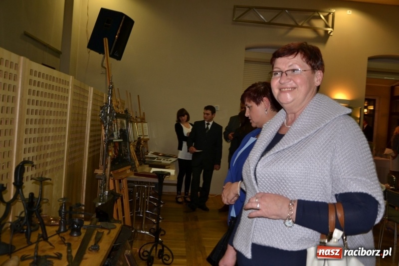 Zdjęcie w galerii na portalu naszraciborz.pl: Jan i Robert Sochowie z Nagrodą Wójta Krzyżanowic wiadomości z regionu