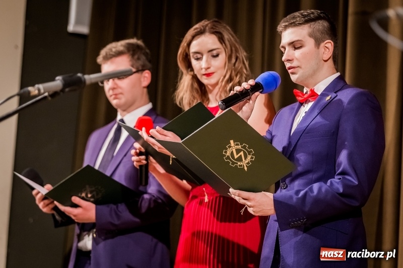 Zdjęcie w galerii na portalu naszraciborz.pl: Uroczyste obchody jubileuszu 70-lecia Mechanika w RCK wiadomości z regionu