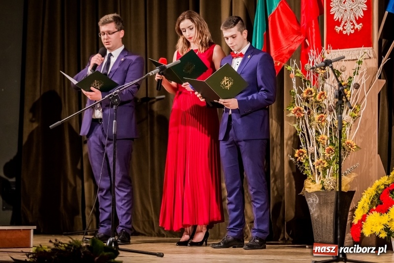 Zdjęcie w galerii na portalu naszraciborz.pl: Uroczyste obchody jubileuszu 70-lecia Mechanika w RCK wiadomości z regionu