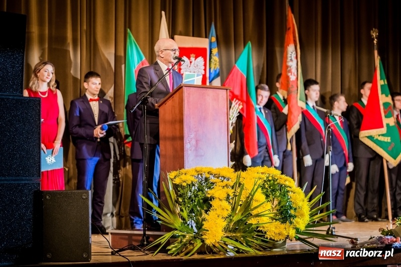 Zdjęcie w galerii na portalu naszraciborz.pl: Uroczyste obchody jubileuszu 70-lecia Mechanika w RCK wiadomości z regionu