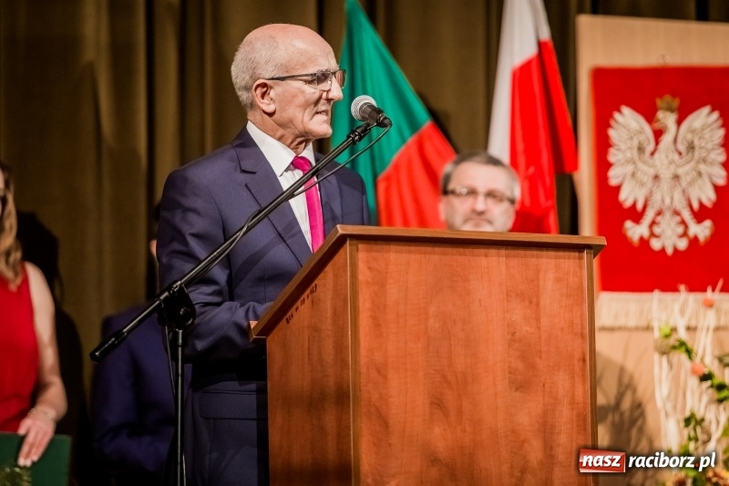 Zdjęcie w galerii na portalu naszraciborz.pl: Uroczyste obchody jubileuszu 70-lecia Mechanika w RCK wiadomości z regionu