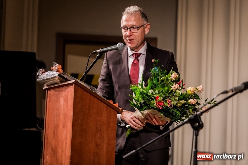 Zdjęcie w galerii na portalu naszraciborz.pl: Uroczyste obchody jubileuszu 70-lecia Mechanika w RCK wiadomości z regionu