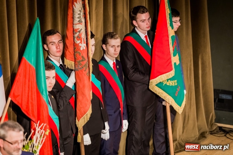 Zdjęcie w galerii na portalu naszraciborz.pl: Uroczyste obchody jubileuszu 70-lecia Mechanika w RCK wiadomości z regionu