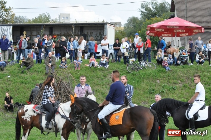 Zdjęcie w galerii na portalu naszraciborz.pl: Hubertus 2017. Adrian Krzemień złapał lisią kitę  wiadomości z regionu