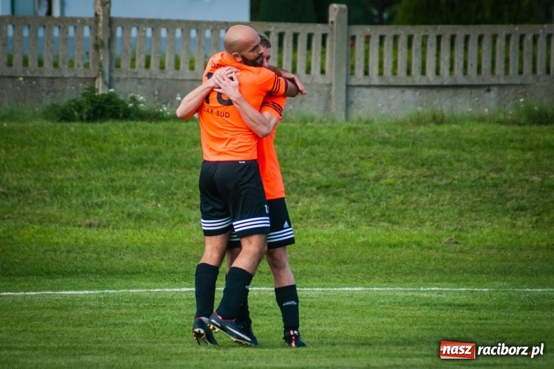 Zdjęcie w galerii na portalu naszraciborz.pl: A klasa: Wojciech Grabiniok Show przy Urbana wiadomości z regionu