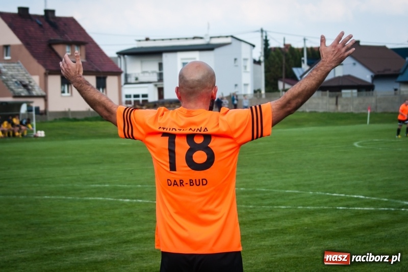 Zdjęcie w galerii na portalu naszraciborz.pl: A klasa: Wojciech Grabiniok Show przy Urbana wiadomości z regionu