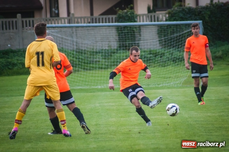 Zdjęcie w galerii na portalu naszraciborz.pl: A klasa: Wojciech Grabiniok Show przy Urbana wiadomości z regionu