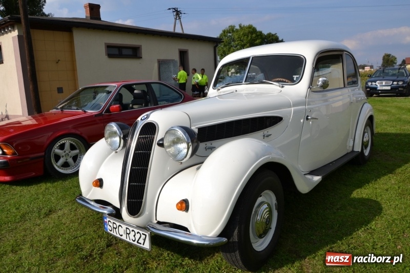 Zdjęcie w galerii na portalu naszraciborz.pl: Miłośnicy oldtimerów zakończyli sezon wiadomości z regionu