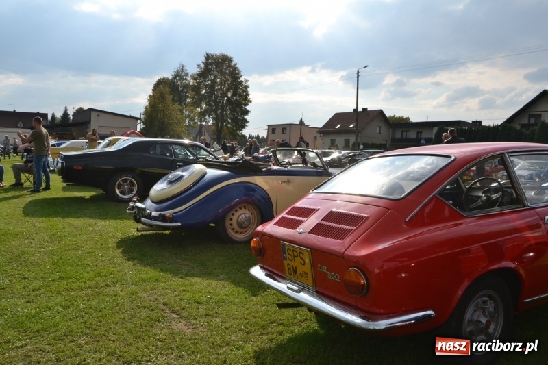 Zdjęcie w galerii na portalu naszraciborz.pl: Miłośnicy oldtimerów zakończyli sezon wiadomości z regionu