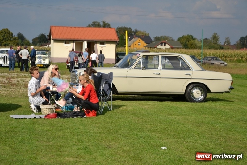 Zdjęcie w galerii na portalu naszraciborz.pl: Miłośnicy oldtimerów zakończyli sezon wiadomości z regionu