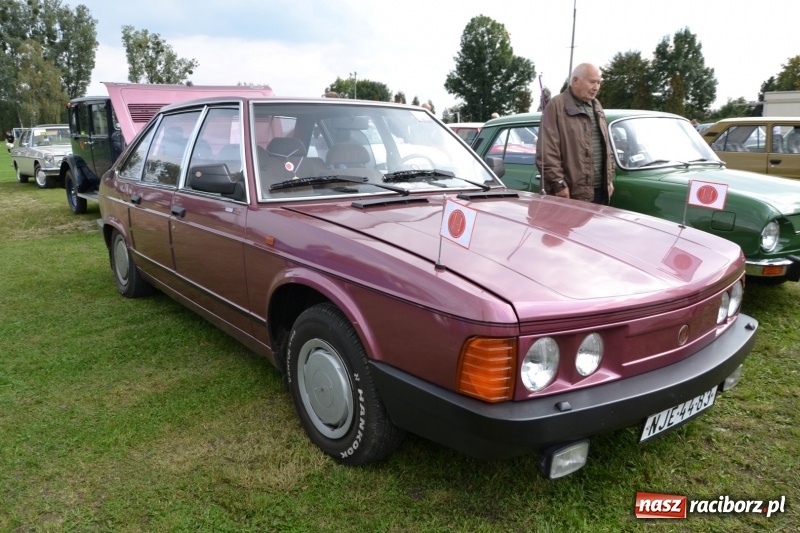 Zdjęcie w galerii na portalu naszraciborz.pl: Miłośnicy oldtimerów zakończyli sezon wiadomości z regionu