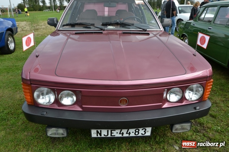 Zdjęcie w galerii na portalu naszraciborz.pl: Miłośnicy oldtimerów zakończyli sezon wiadomości z regionu