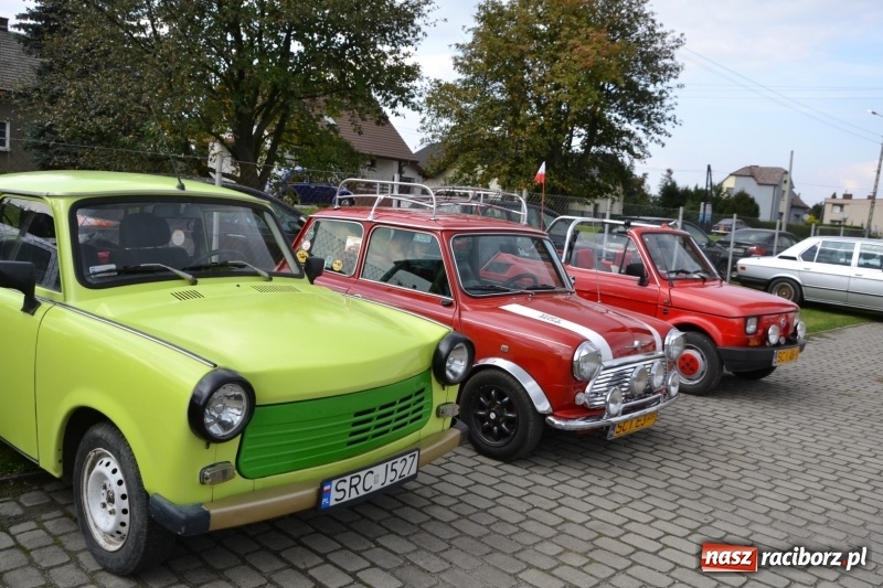 Zdjęcie w galerii na portalu naszraciborz.pl: Miłośnicy oldtimerów zakończyli sezon wiadomości z regionu