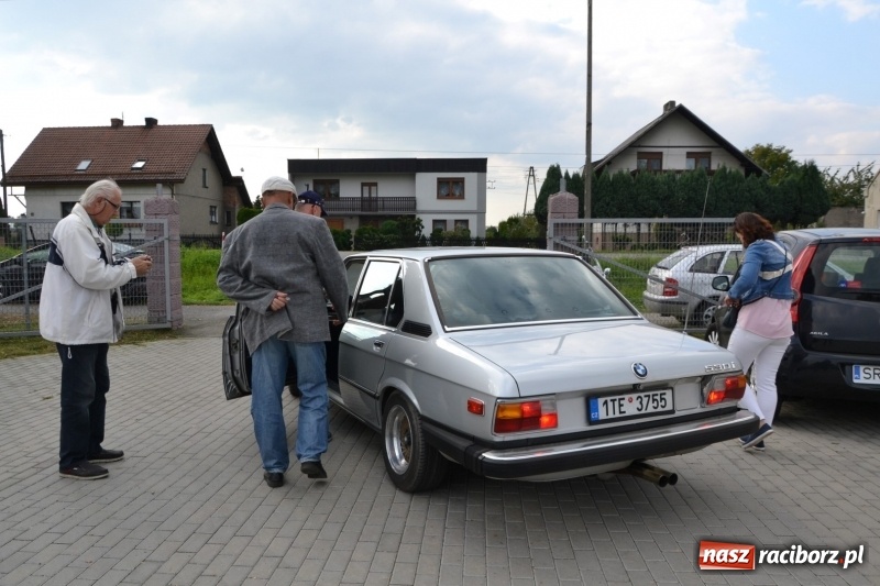 Zdjęcie w galerii na portalu naszraciborz.pl: Miłośnicy oldtimerów zakończyli sezon wiadomości z regionu