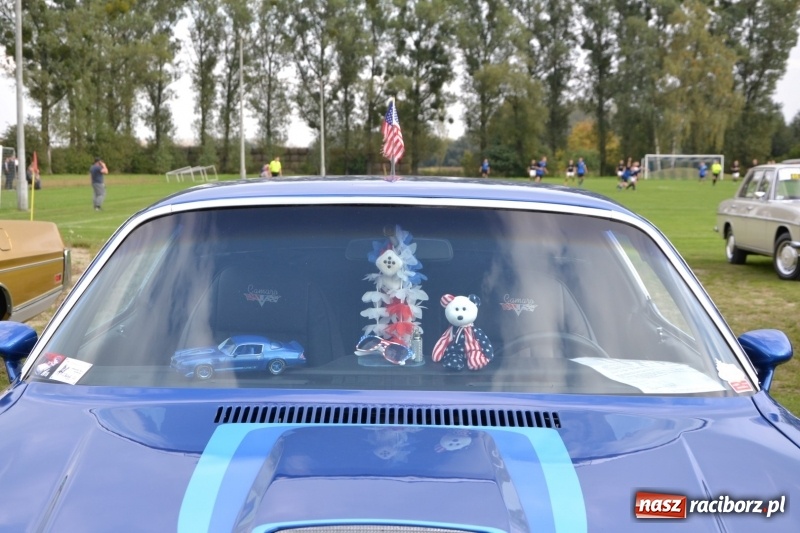 Zdjęcie w galerii na portalu naszraciborz.pl: Miłośnicy oldtimerów zakończyli sezon wiadomości z regionu