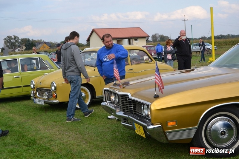 Zdjęcie w galerii na portalu naszraciborz.pl: Miłośnicy oldtimerów zakończyli sezon wiadomości z regionu