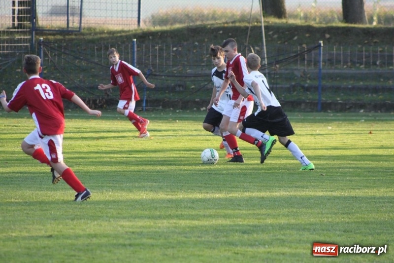 Zdjęcie w galerii na portalu naszraciborz.pl: Trampkarze KS Krzanowice rozgromili KS Naprzód Borucin  wiadomości z regionu