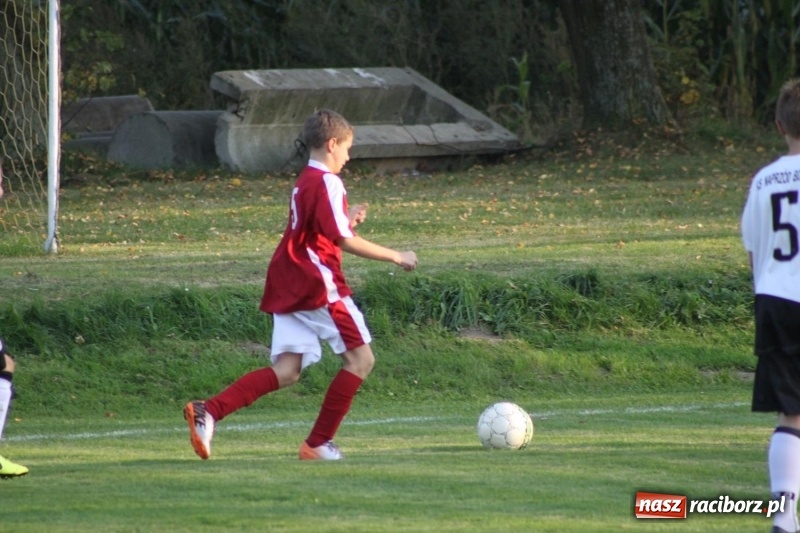 Zdjęcie w galerii na portalu naszraciborz.pl: Trampkarze KS Krzanowice rozgromili KS Naprzód Borucin  wiadomości z regionu