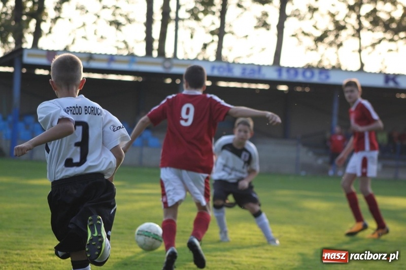 Zdjęcie w galerii na portalu naszraciborz.pl: Trampkarze KS Krzanowice rozgromili KS Naprzód Borucin  wiadomości z regionu