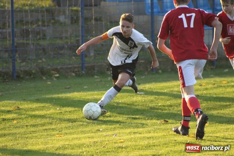 Zdjęcie w galerii na portalu naszraciborz.pl: Trampkarze KS Krzanowice rozgromili KS Naprzód Borucin  wiadomości z regionu