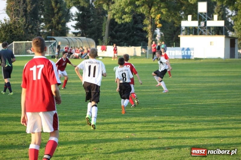 Zdjęcie w galerii na portalu naszraciborz.pl: Trampkarze KS Krzanowice rozgromili KS Naprzód Borucin  wiadomości z regionu
