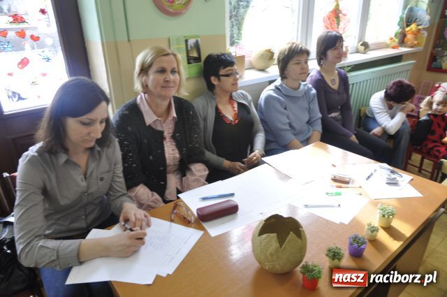 Zdjęcie w galerii na portalu naszraciborz.pl: Młodzi recytatorzy w Wojnowicach wiadomości z regionu