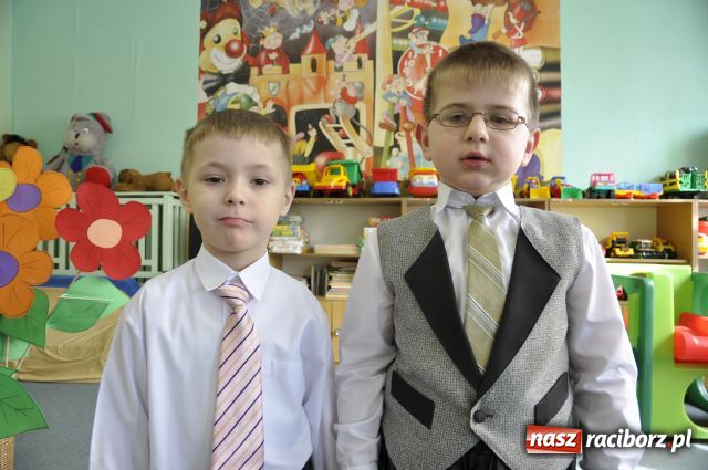 Zdjęcie w galerii na portalu naszraciborz.pl: Młodzi recytatorzy w Wojnowicach wiadomości z regionu