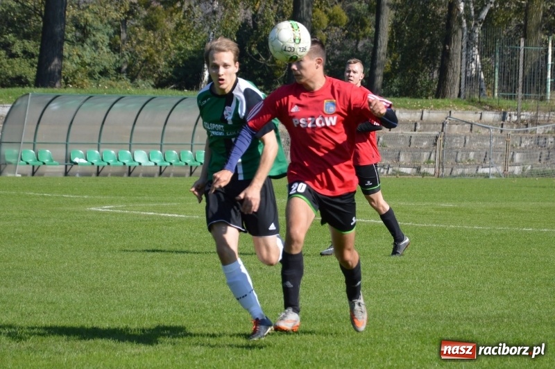 Zdjęcie w galerii na portalu naszraciborz.pl: Wicher zdmuchnął rezerwy pszowskiego Górnika  wiadomości z regionu