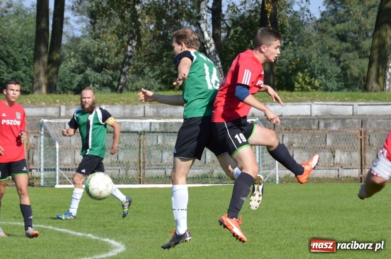 Zdjęcie w galerii na portalu naszraciborz.pl: Wicher zdmuchnął rezerwy pszowskiego Górnika  wiadomości z regionu