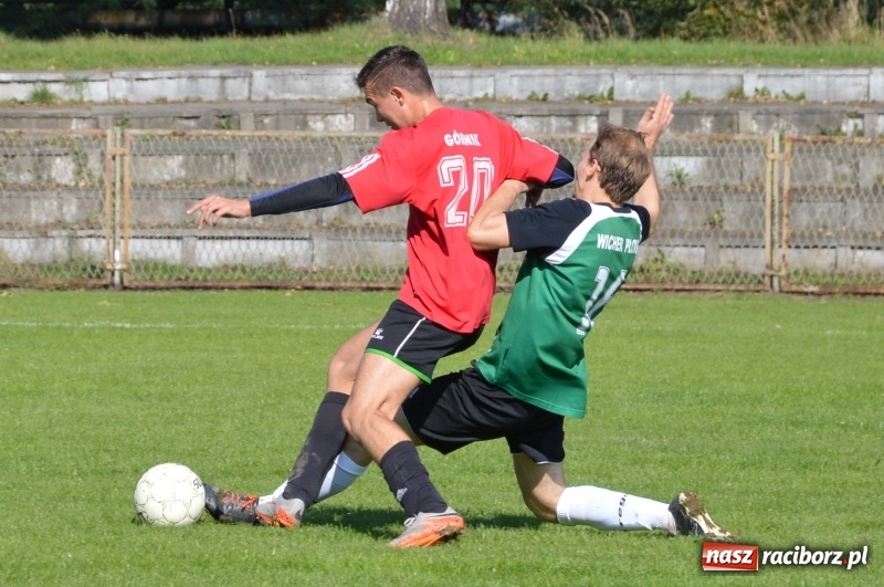 Zdjęcie w galerii na portalu naszraciborz.pl: Wicher zdmuchnął rezerwy pszowskiego Górnika  wiadomości z regionu