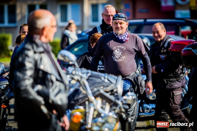 Zdjęcie w galerii na portalu naszraciborz.pl: Kilkuset motocyklistów na nieszporach dziękczynnych w Rudniku wiadomości z regionu