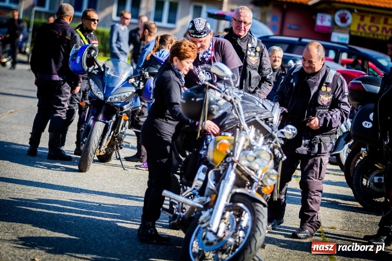 Zdjęcie w galerii na portalu naszraciborz.pl: Kilkuset motocyklistów na nieszporach dziękczynnych w Rudniku wiadomości z regionu