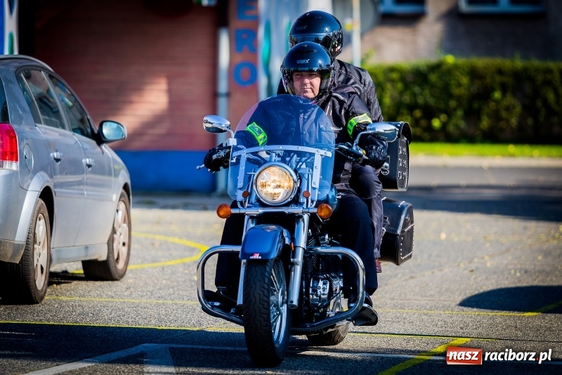 Zdjęcie w galerii na portalu naszraciborz.pl: Kilkuset motocyklistów na nieszporach dziękczynnych w Rudniku wiadomości z regionu