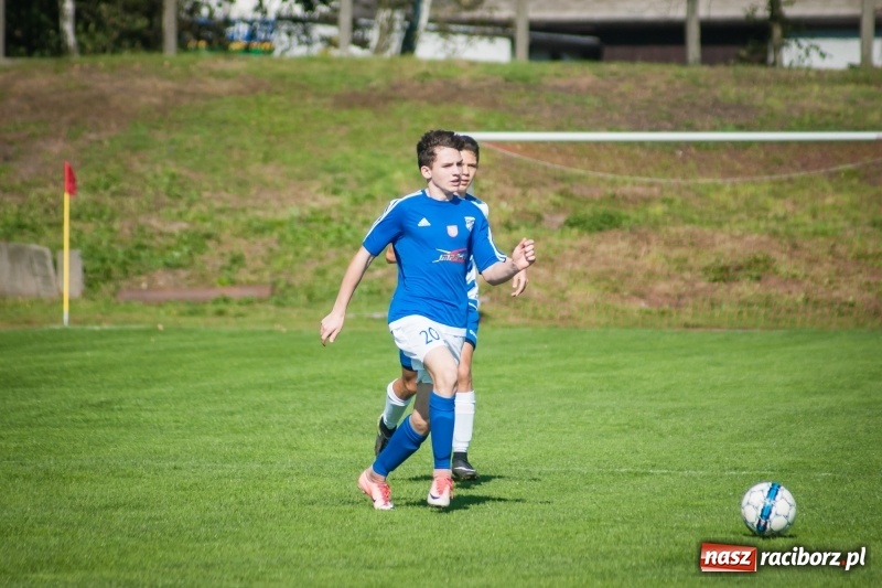 Zdjęcie w galerii na portalu naszraciborz.pl: Pewne zwycięstwo juniorów Unii z Górnikiem Radlin wiadomości z regionu