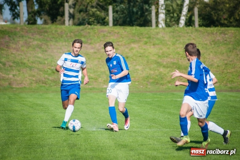 Zdjęcie w galerii na portalu naszraciborz.pl: Pewne zwycięstwo juniorów Unii z Górnikiem Radlin wiadomości z regionu