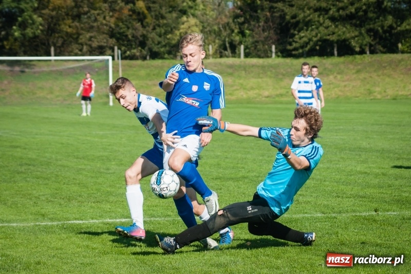 Zdjęcie w galerii na portalu naszraciborz.pl: Pewne zwycięstwo juniorów Unii z Górnikiem Radlin wiadomości z regionu