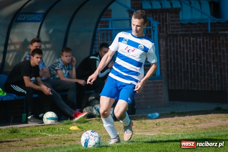 Zdjęcie w galerii na portalu naszraciborz.pl: Pewne zwycięstwo juniorów Unii z Górnikiem Radlin wiadomości z regionu