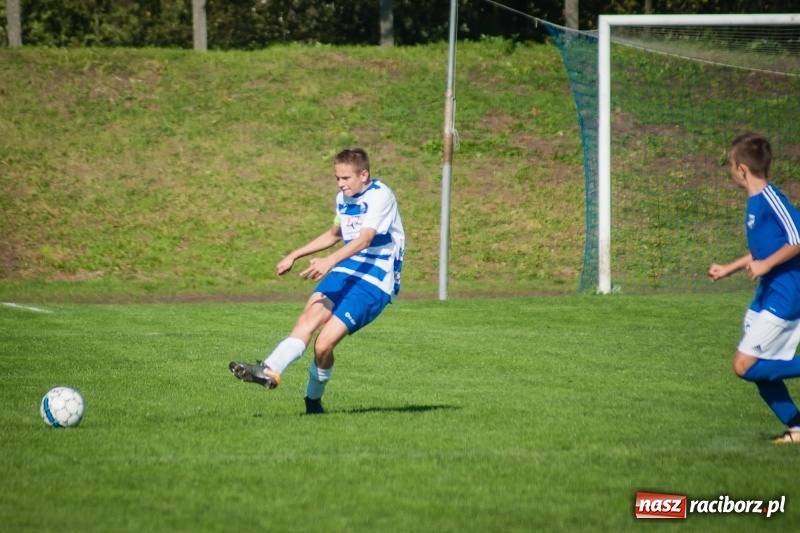 Zdjęcie w galerii na portalu naszraciborz.pl: Pewne zwycięstwo juniorów Unii z Górnikiem Radlin wiadomości z regionu
