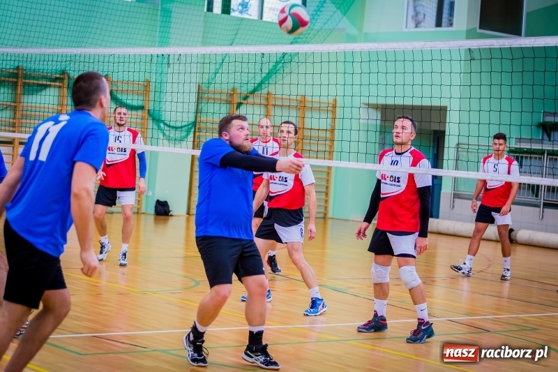 Zdjęcie w galerii na portalu naszraciborz.pl: JP Telebim RLPS w nowej odsłonie. Za nami pierwsza kolejka 21. edycji rozgrywek wiadomości z regionu