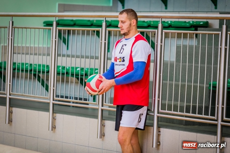 Zdjęcie w galerii na portalu naszraciborz.pl: JP Telebim RLPS w nowej odsłonie. Za nami pierwsza kolejka 21. edycji rozgrywek wiadomości z regionu