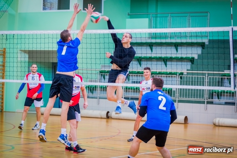 Zdjęcie w galerii na portalu naszraciborz.pl: JP Telebim RLPS w nowej odsłonie. Za nami pierwsza kolejka 21. edycji rozgrywek wiadomości z regionu