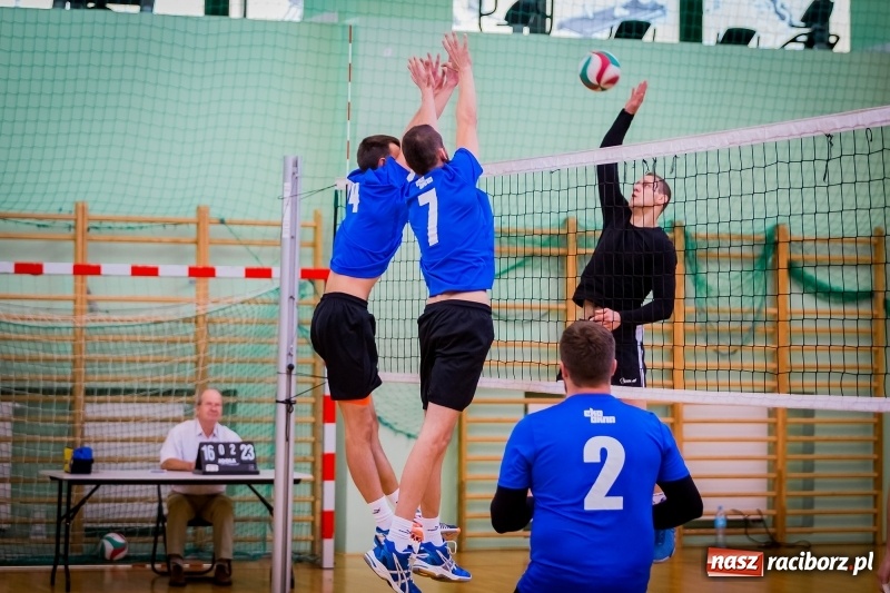 Zdjęcie w galerii na portalu naszraciborz.pl: JP Telebim RLPS w nowej odsłonie. Za nami pierwsza kolejka 21. edycji rozgrywek wiadomości z regionu