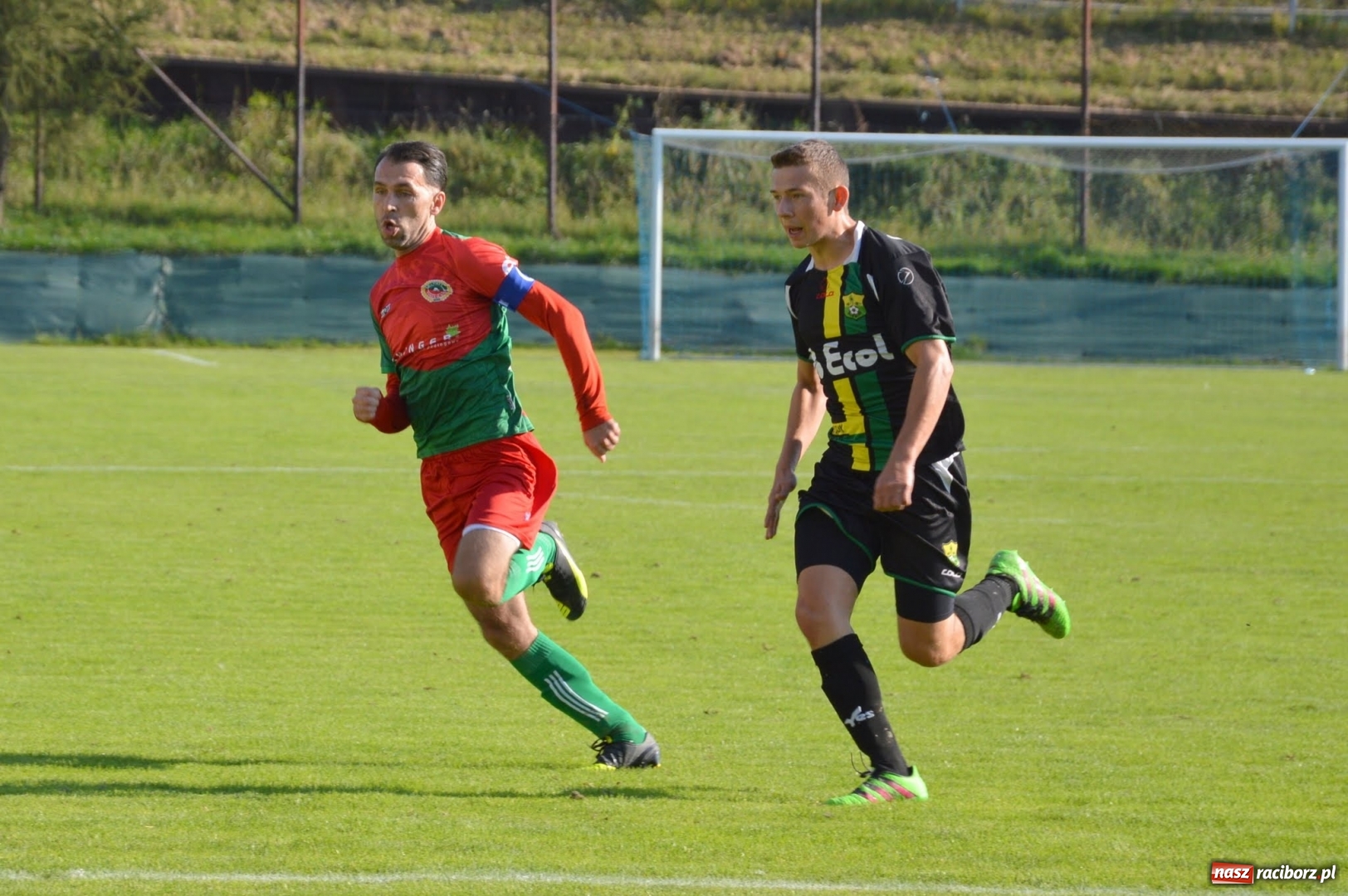 Zdjęcie w galerii na portalu naszraciborz.pl: Niespodzianka w Turzy Śląskiej. Rudzki Buk z kompletem punktów wiadomości z regionu