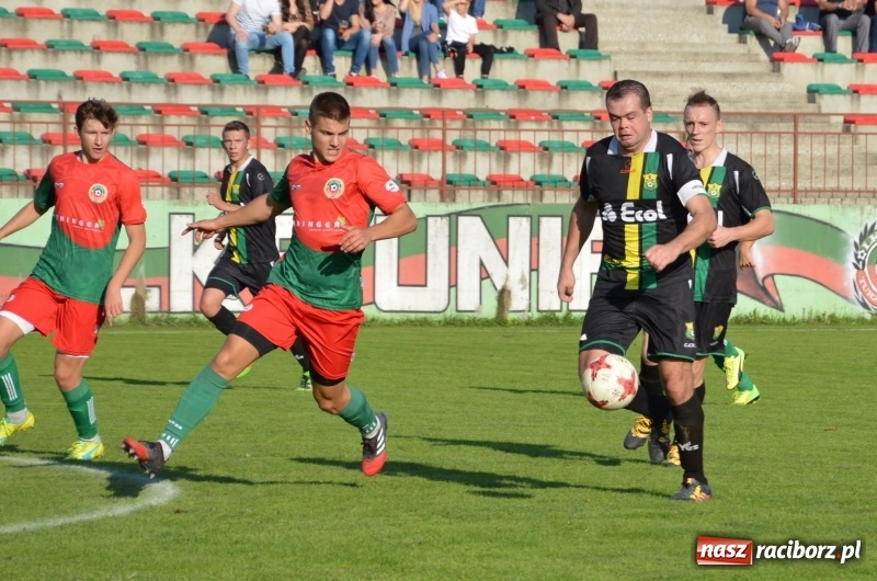 Zdjęcie w galerii na portalu naszraciborz.pl: Niespodzianka w Turzy Śląskiej. Rudzki Buk z kompletem punktów wiadomości z regionu