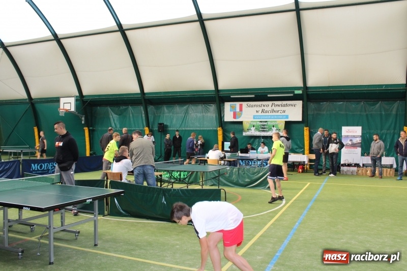 Zdjęcie w galerii na portalu naszraciborz.pl: III Turniej Tenisa Stołowego o Puchar Starosty Raciborskiego  wiadomości z regionu