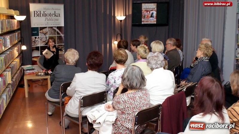 Zdjęcie w galerii na portalu naszraciborz.pl: Jesienna lista lektur z dr Anną Marchewką wiadomości z regionu