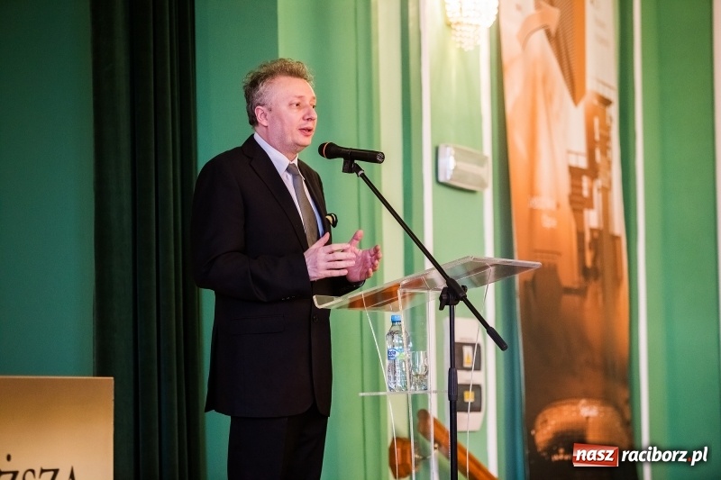 Zdjęcie w galerii na portalu naszraciborz.pl: Uroczysta inauguracja nowego roku akademickiego w PWSZ w Raciborzu  wiadomości z regionu