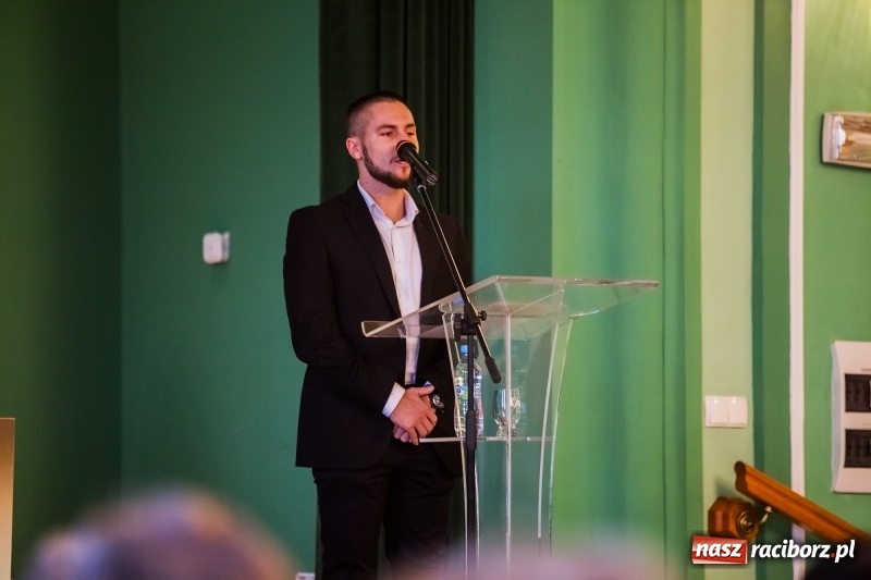 Zdjęcie w galerii na portalu naszraciborz.pl: Uroczysta inauguracja nowego roku akademickiego w PWSZ w Raciborzu  wiadomości z regionu