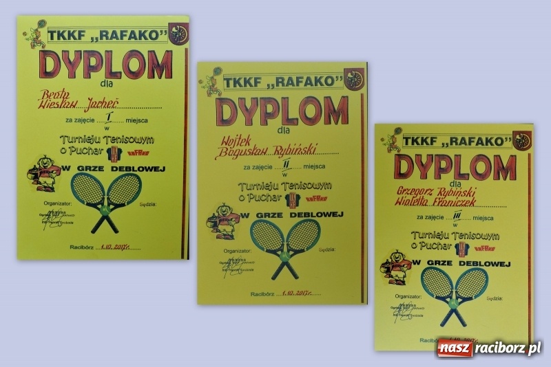 Zdjęcie w galerii na portalu naszraciborz.pl: Beata i Wiesław Jacheciowie zwycięzcami deblowego turnieju rodzin wiadomości z regionu